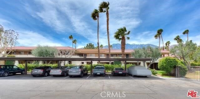 420 N Villa Court, Palm Springs, CA 92262