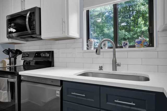 12404 Woodsfield Circle NW, Pickerington, OH 43147