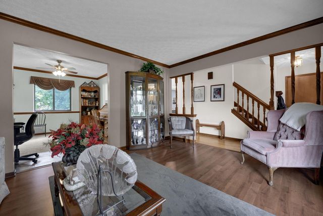 12404 Woodsfield Circle NW, Pickerington, OH 43147