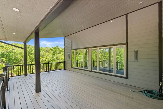 18649 Saddle Shop Lane, Springdale, AR 72764