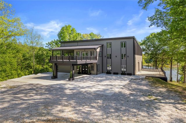 18649 Saddle Shop Lane, Springdale, AR 72764
