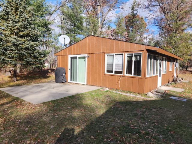 9279 S Forman Road, Baldwin, MI 49304