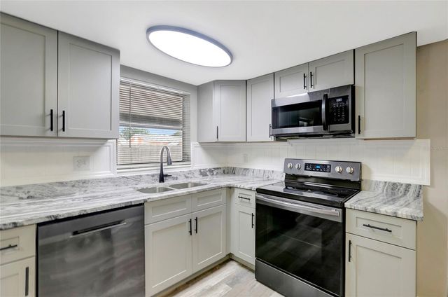 4031 CHESSWOOD DRIVE, Holiday, FL 34691