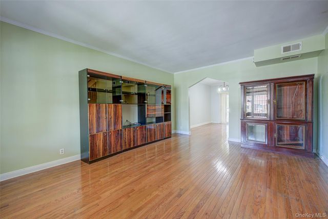 85-62 66th Road, Rego Park, NY 11374