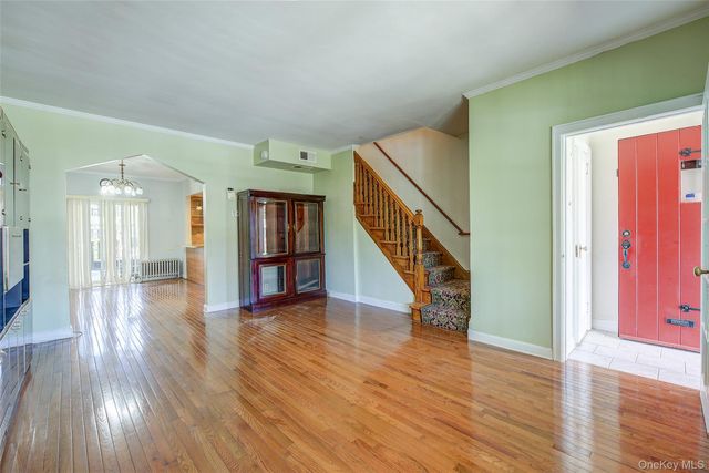 85-62 66th Road, Rego Park, NY 11374