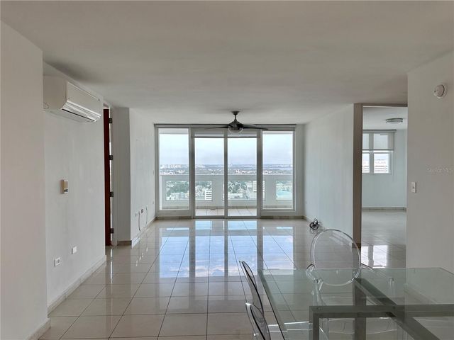 576 Av ARTERIAL B PH-S, San Juan, PR 00918