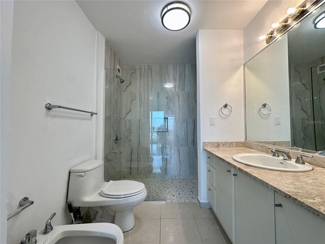 576 Av ARTERIAL B PH-S, San Juan, PR 00918