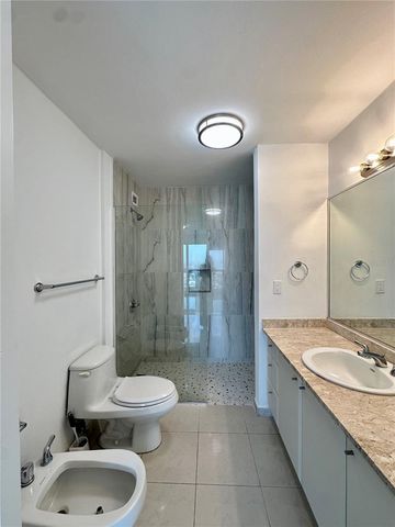 576 Av ARTERIAL B PH-S, San Juan, PR 00918