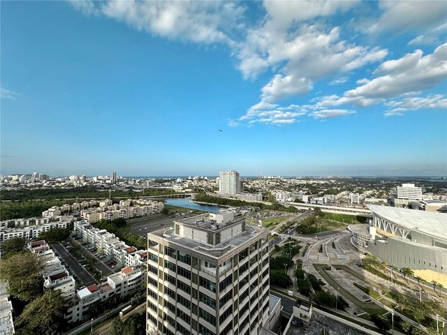 576 Av ARTERIAL B PH-S, San Juan, PR 00918