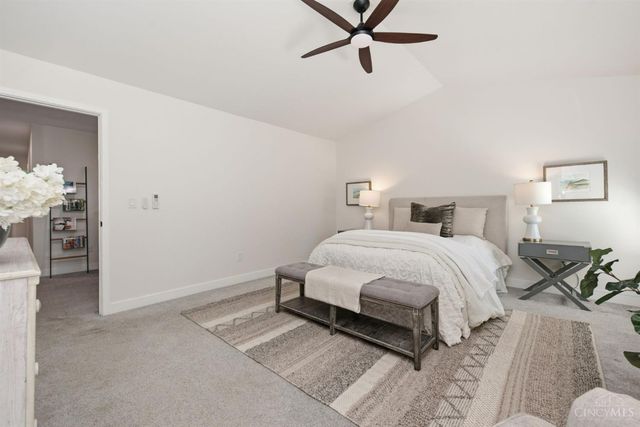 4718 Ward Street, Cincinnati, OH 45227