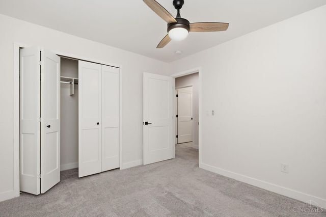 4718 Ward Street, Cincinnati, OH 45227