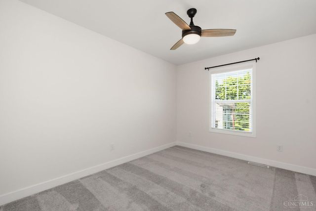 4718 Ward Street, Cincinnati, OH 45227