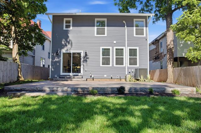 4718 Ward Street, Cincinnati, OH 45227