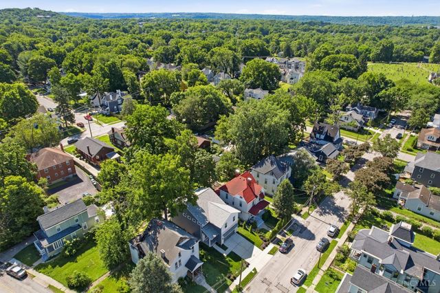 4718 Ward Street, Cincinnati, OH 45227