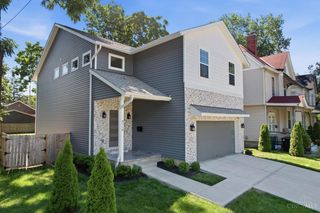 4718 Ward Street, Cincinnati, OH 45227