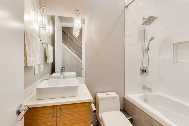 1509 N Campbell Avenue 3N, Chicago, IL 60638