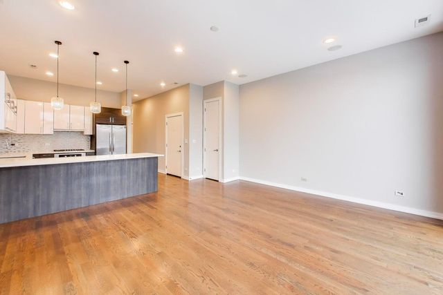 1509 N Campbell Avenue 3N, Chicago, IL 60638