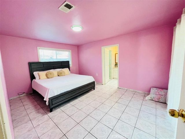 12022 207th, Lakewood, CA 90715