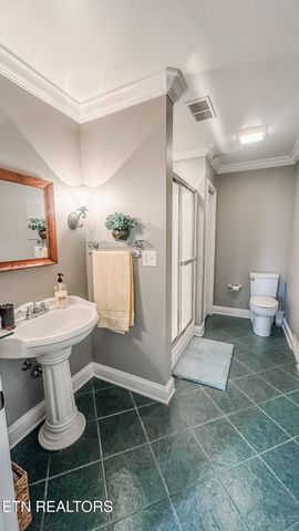 1145 Creekside Village Way, Seymour, TN 37865