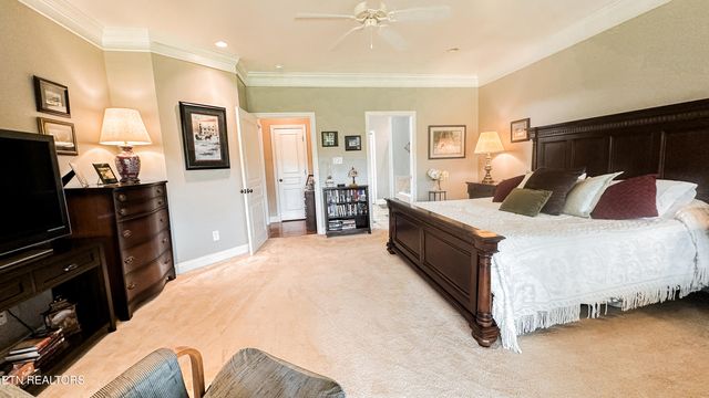 1145 Creekside Village Way, Seymour, TN 37865