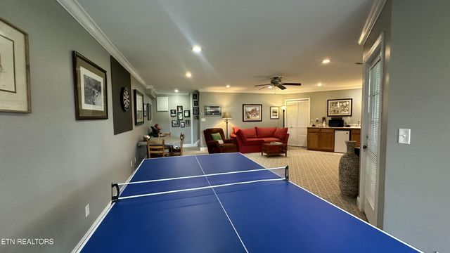 1145 Creekside Village Way, Seymour, TN 37865