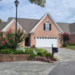1145 Creekside Village Way, Seymour, TN 37865
