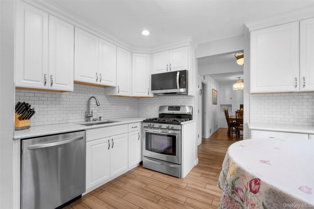 410 S Chelsea Road, White Plains, NY 10603