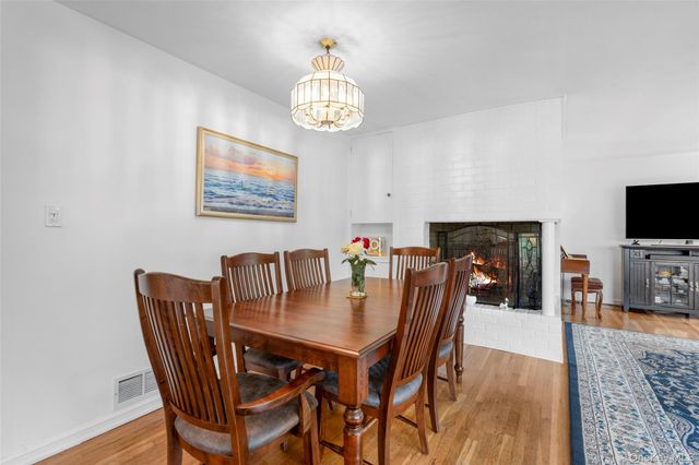 410 S Chelsea Road, White Plains, NY 10603