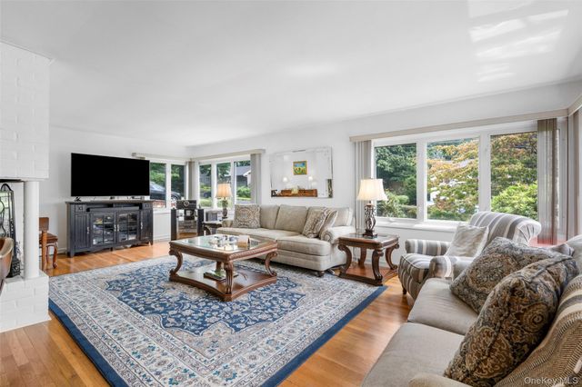 410 S Chelsea Road, White Plains, NY 10603