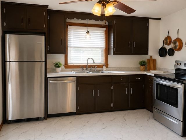 711 Newbury St, Springfield, MA 01104
