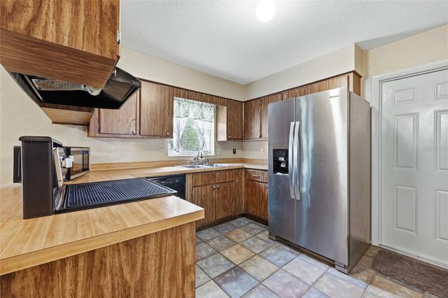 2921 NW 54TH AVENUE, Gainesville, FL 32653