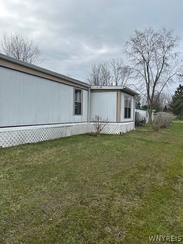 110 Bush Gardens, Alden, NY 14004
