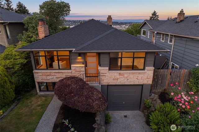 4306 29th Avenue W, Seattle, WA 98199