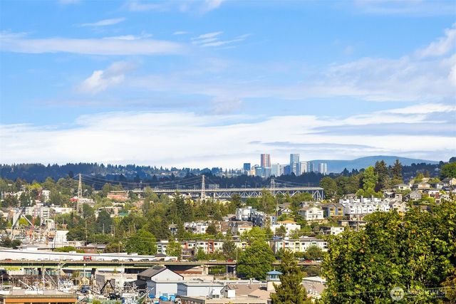 4306 29th Avenue W, Seattle, WA 98199