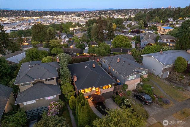 4306 29th Avenue W, Seattle, WA 98199