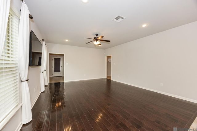 18310 Dove Hollow Dr, Prairieville, LA 70769