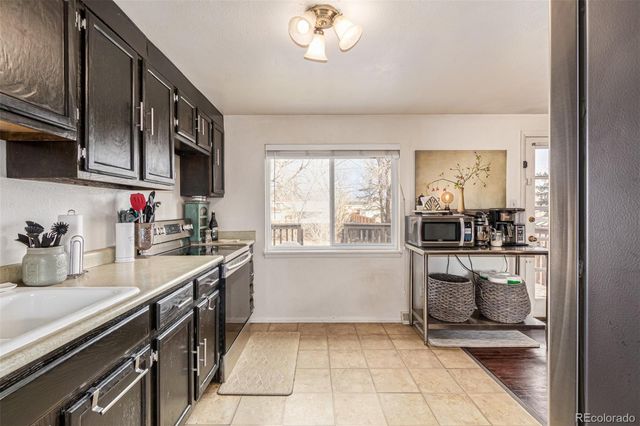 3008 Zion Street, Aurora, CO 80011