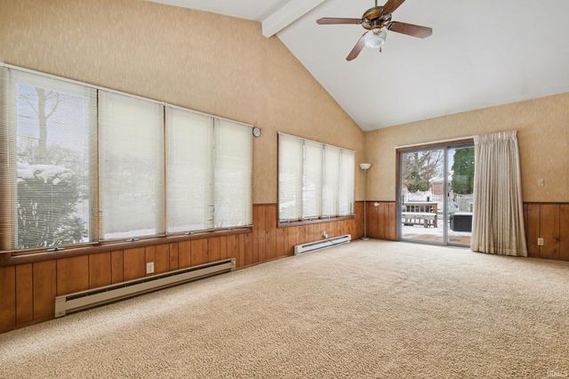 1372 Berkshire Drive, South Bend, IN 46614