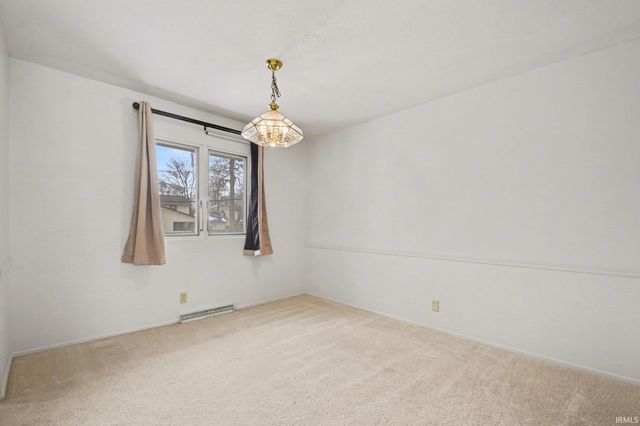 1372 Berkshire Drive, South Bend, IN 46614