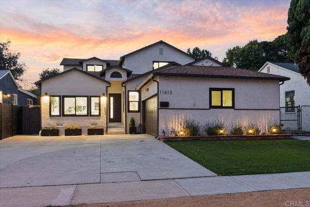 11613 Mcdonald Street, Culver City, CA 90230