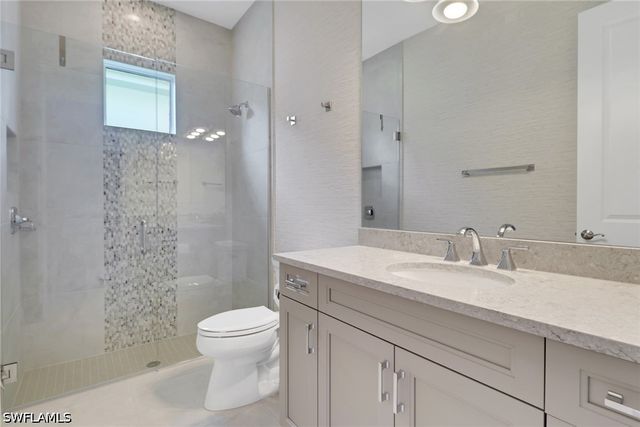 14238 Galley CT, Naples, FL 34114