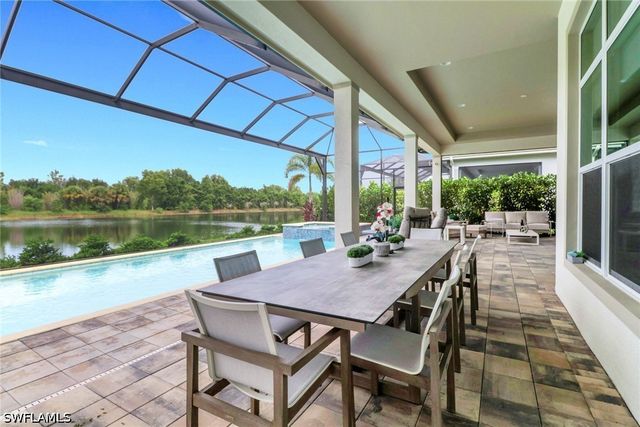 14238 Galley CT, Naples, FL 34114