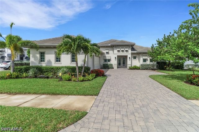 14238 Galley CT, Naples, FL 34114