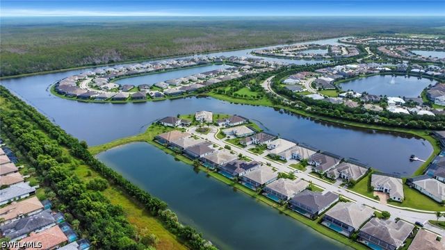 14238 Galley CT, Naples, FL 34114