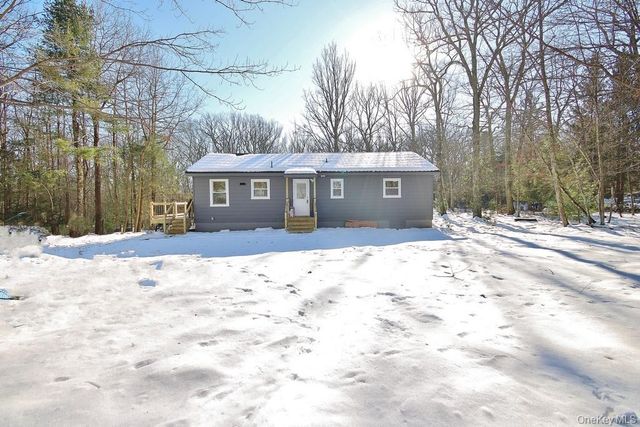 6 Buck Hill Road, Summitville, NY 12790