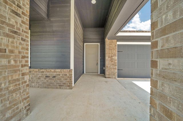 145 Crawford, Kyle, TX 78640