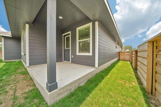 145 Crawford, Kyle, TX 78640