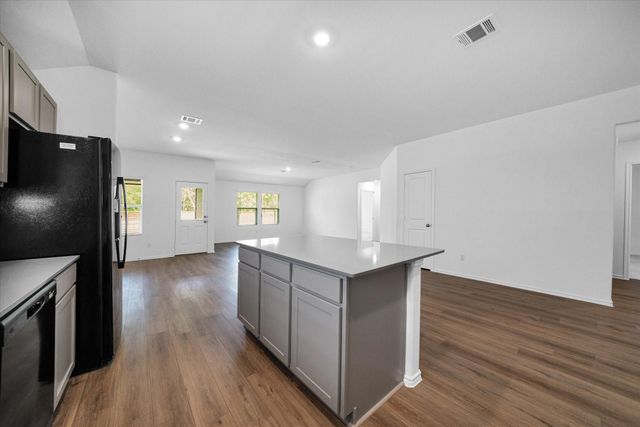 145 Crawford, Kyle, TX 78640