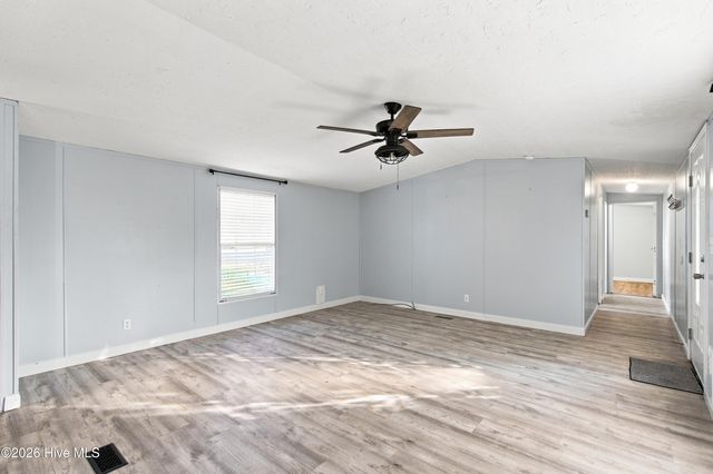 6110 Gordon Road, Wilmington, NC 28411