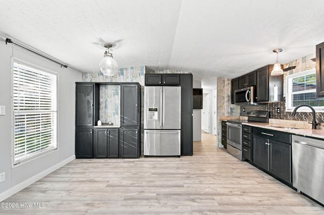 6110 Gordon Road, Wilmington, NC 28411